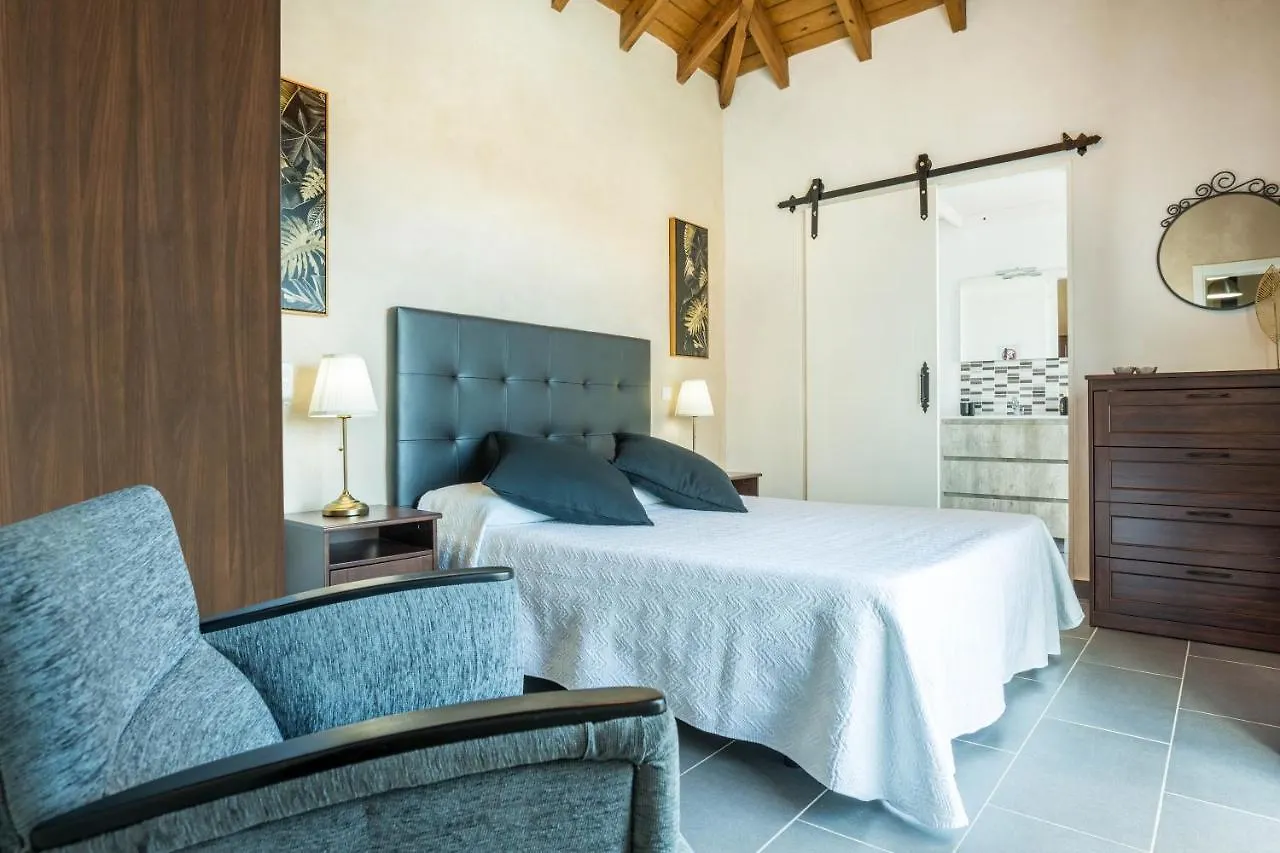 Villa Era Cotillo 0*,